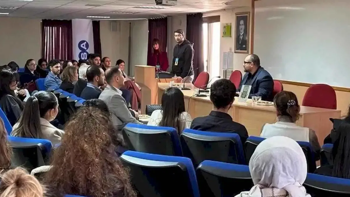 Mersin Kariyer Merkezi kampüste öğrencilerle buluşuyor