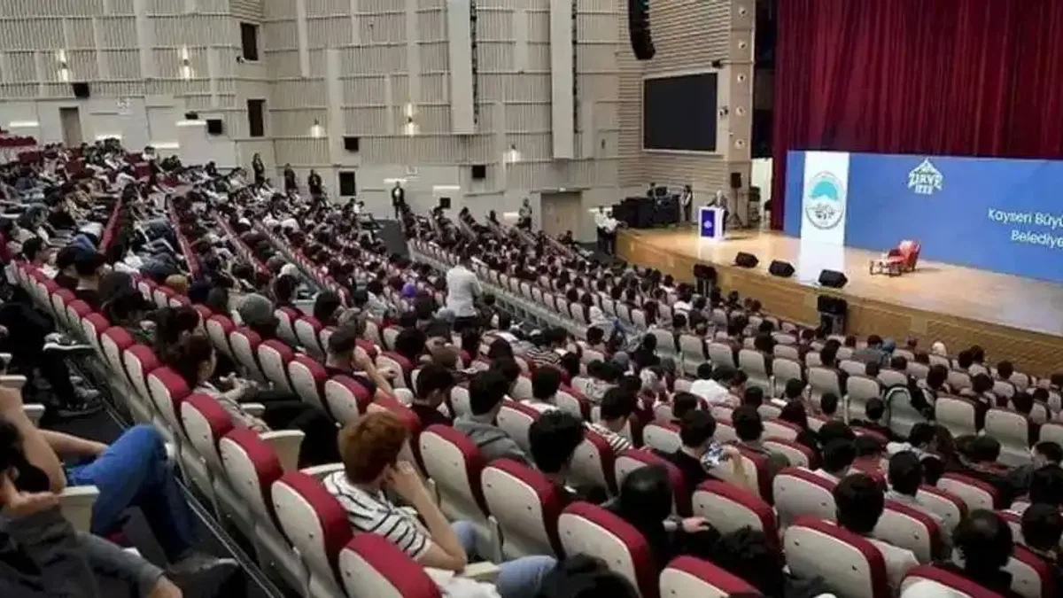 "Zirve IEEE"ye Büyükkılıç imzası
