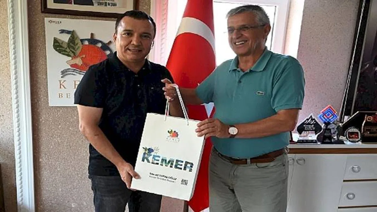 AGC yönetim kurulundan Başkan Topaloğlu'na ziyaret
