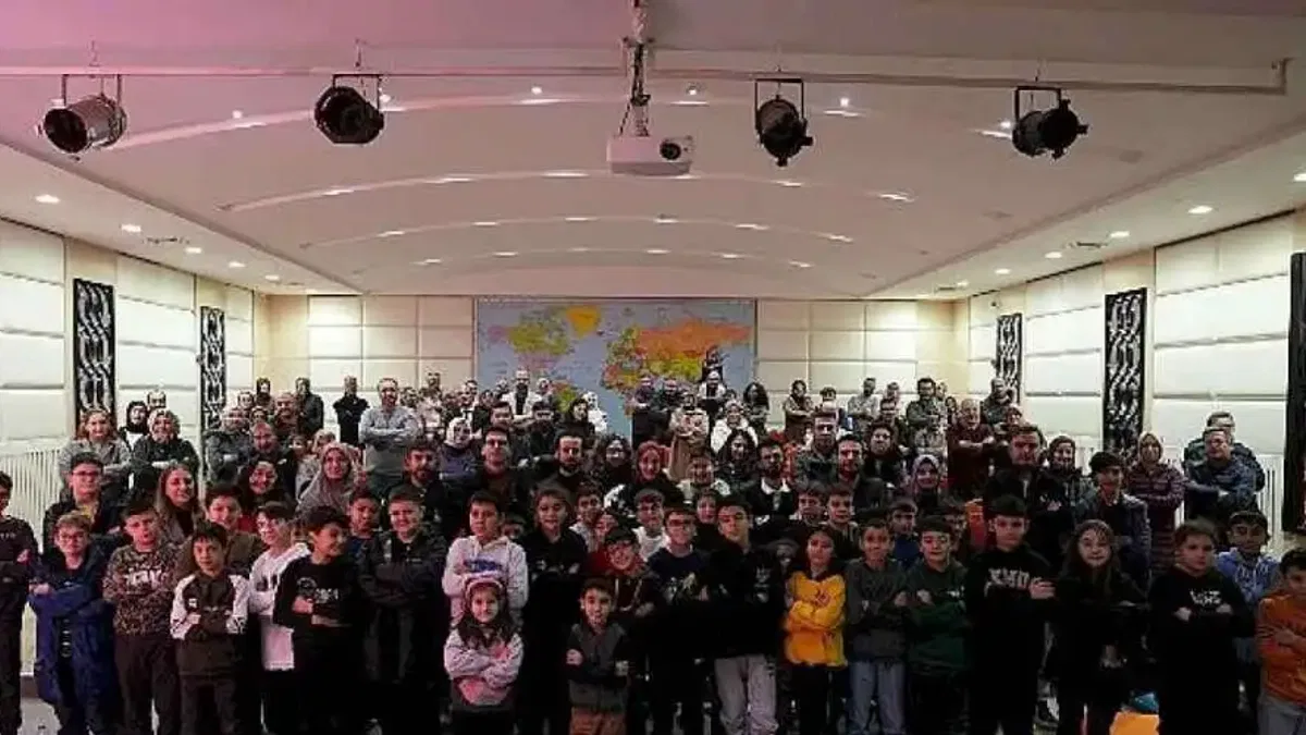 Bilim Konya-Aile İş Birliği Öğrencilerin Ufkunu Açıyor