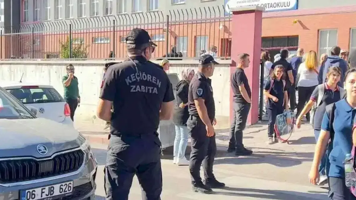 Ankara Keçiören Zabıtası'ndan trafiği rahatlatan mesai
