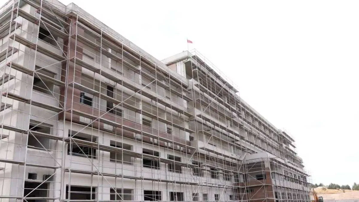 Gaziantep'te yapımı süren Yaş Bakım ve Rehabilitasyon Merkezi’ne ziyaret