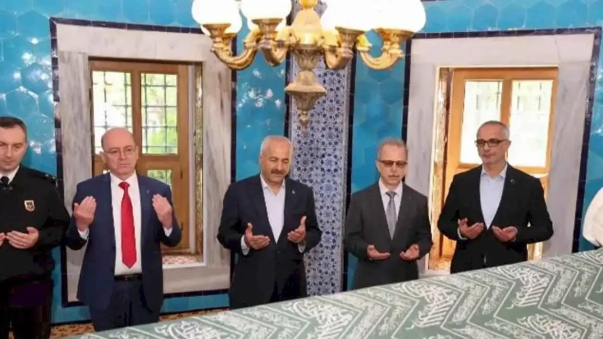 Çoban Mustafa Paşa Gebze'de  dualarla anıldı