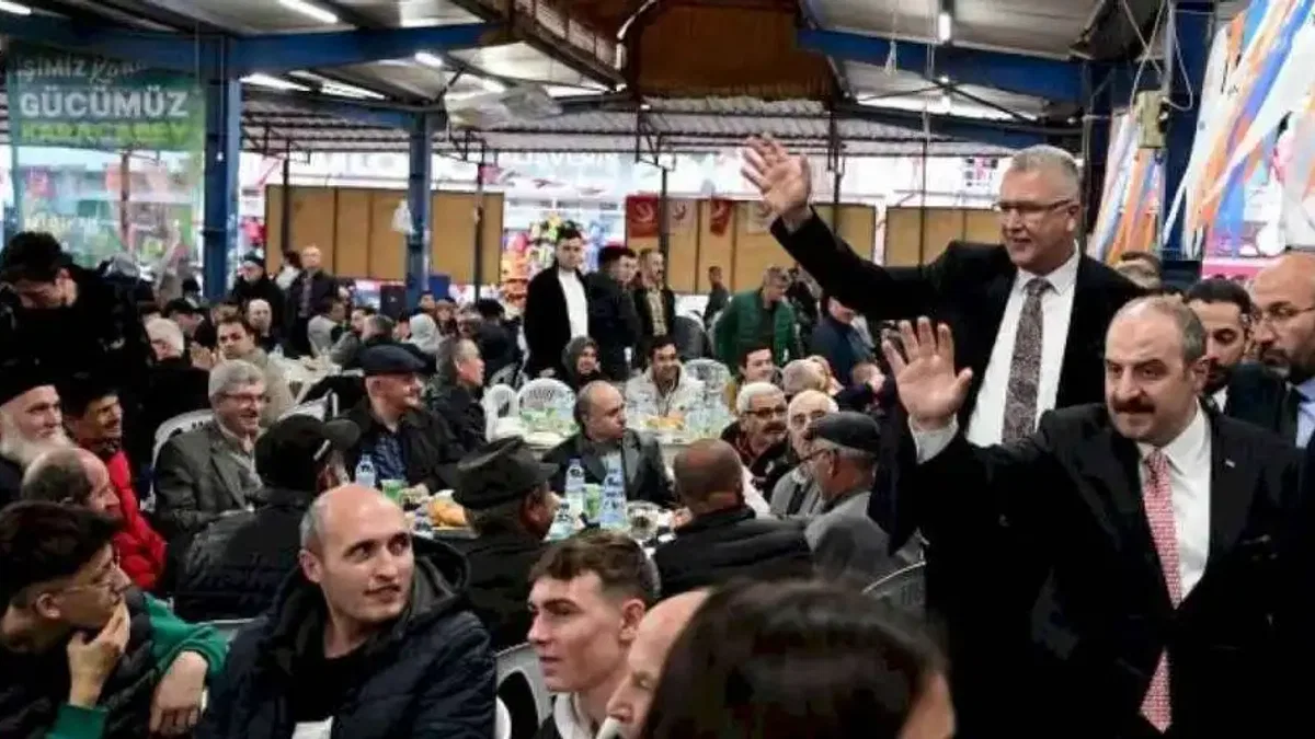 Karacabey'de gönülleri buluşturan iftar sofrası