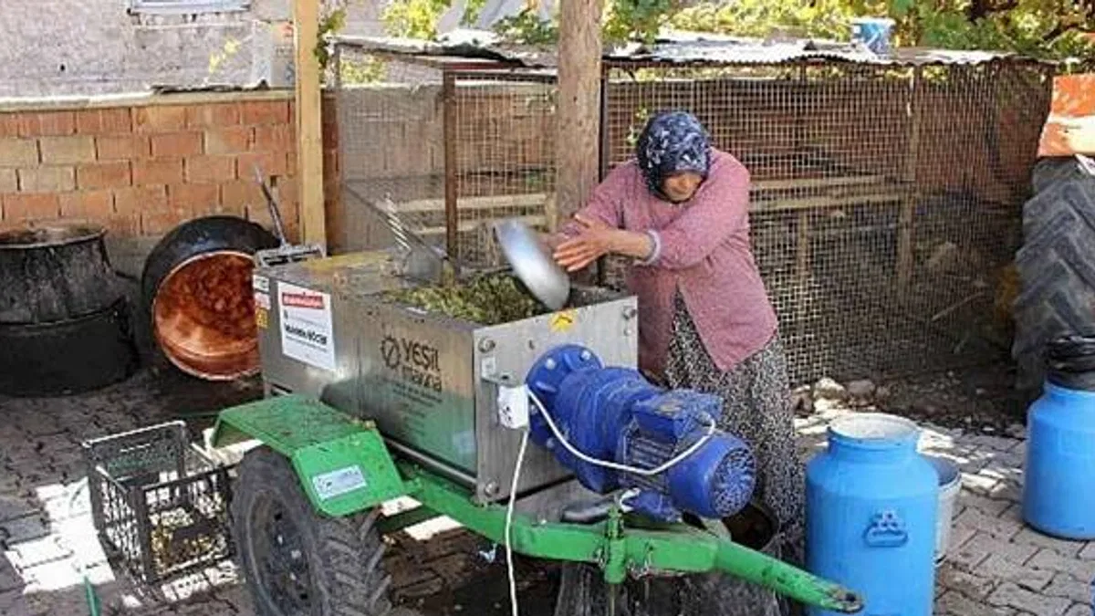 Antalya Büyükşehir Belediyesi'nden kış hazırlığına destek