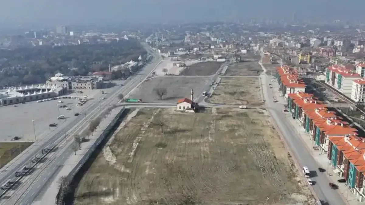 Konya'nın kalbinde yükselen tarihi projeye yakın mercek