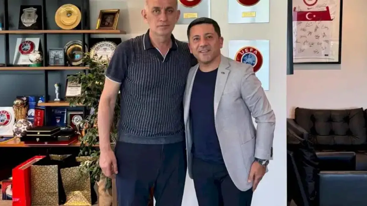 Arı’dan TFF Başkanı Hacıosmanoğlu'na ziyaret