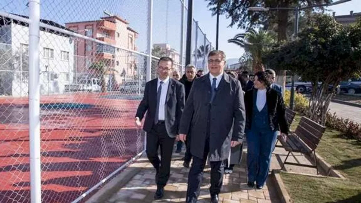 İzmir'in yeşil alanları korunuyor