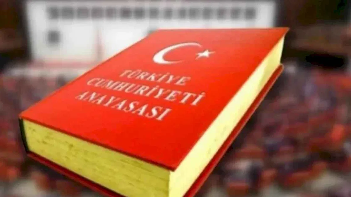 Türkiye'nin geleceğini şekillendirecek anayasa çalıştayı yolda