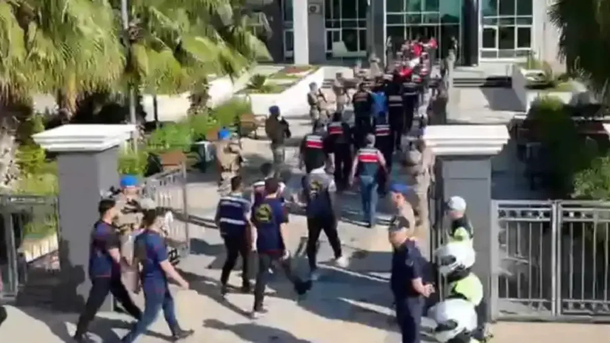 Jandarma fotokapanlarla yüzlerce şüpheliyi yakaladı