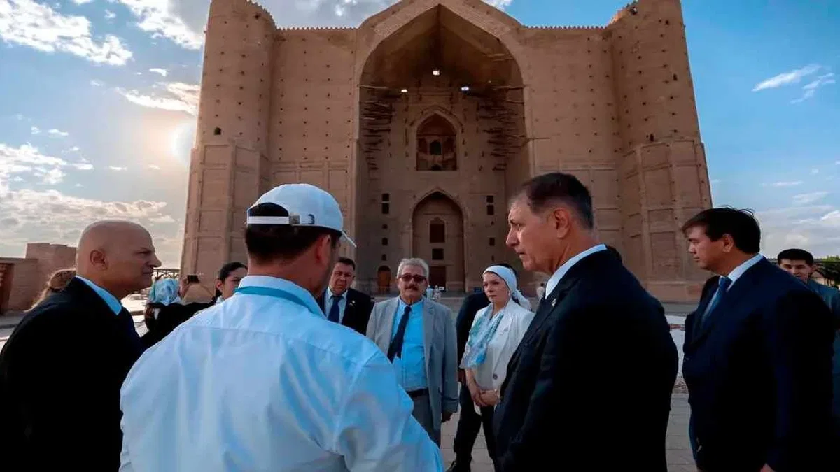İzmir'den Kazakistan çıkarması... İzmir ile üç kent arasında ticaret ve kültür köprüsü hedefi