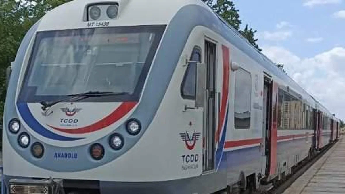 Diyarbakır-Batman seferleri yenilenen tren setleriyle yarın başlıyor