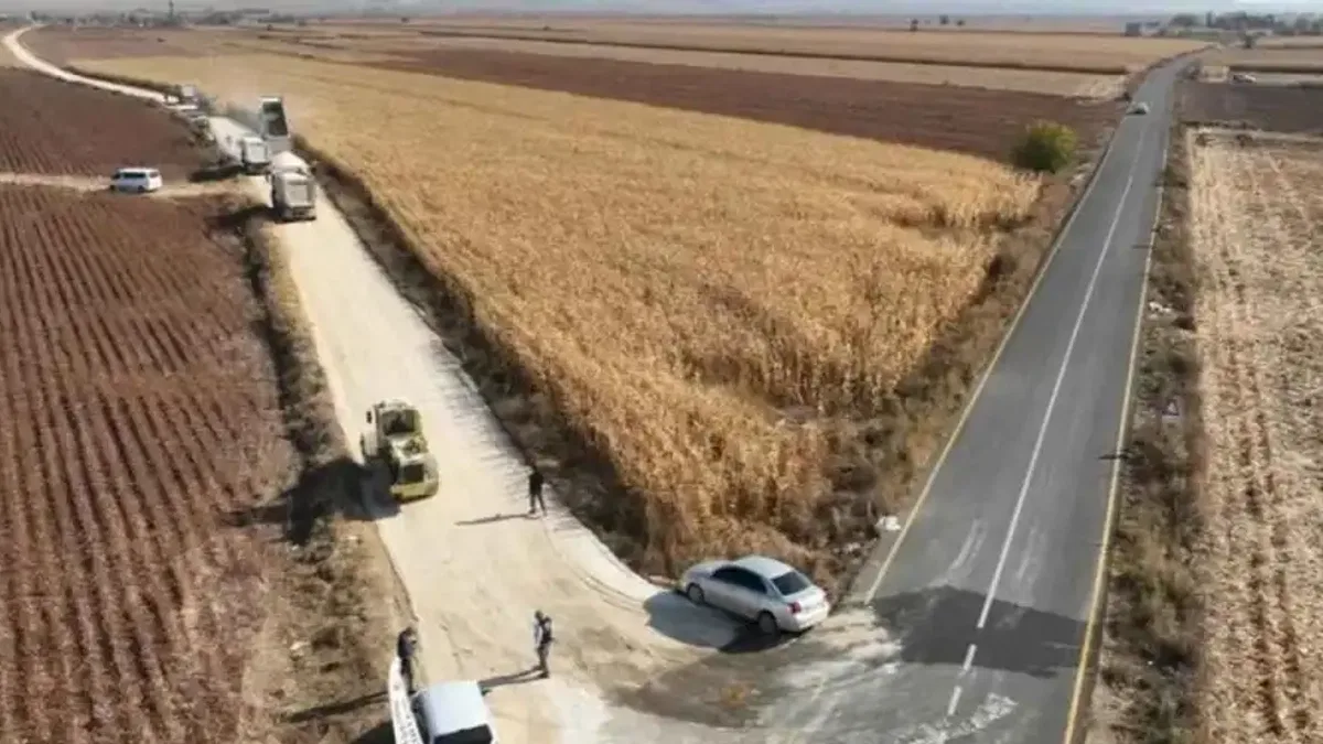 Büyükşehir, Suruç kırsalında yol konforunu artırıyor