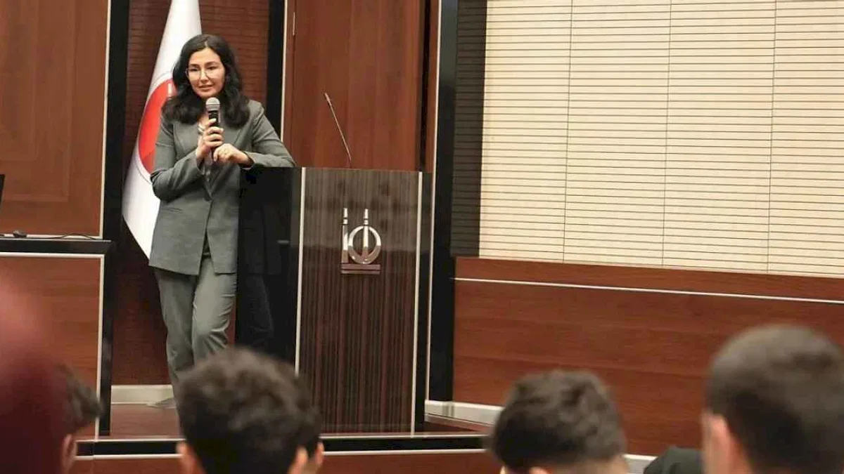 Ankara Keçiören'de gençlere sağlıklı yaşam eğitimi