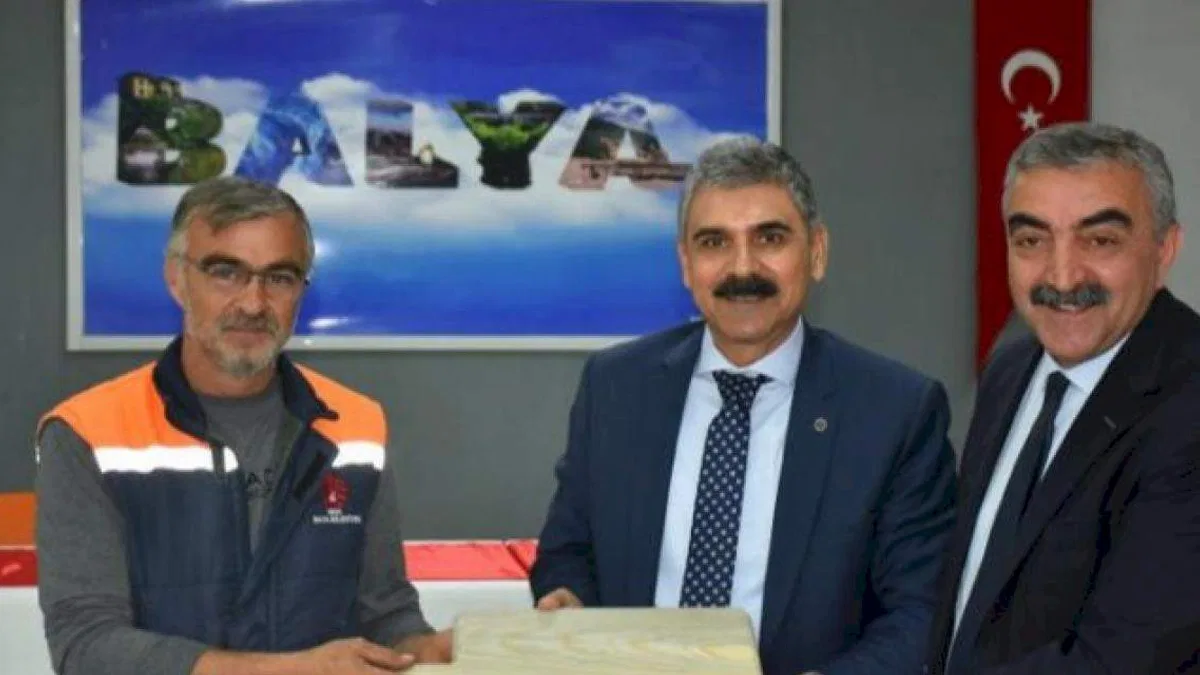DİSK Balıkesir'den 7 belediye ile 'toplu' imza