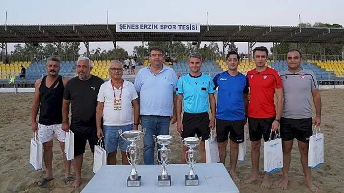 Plaj futbolunun şampiyonu Seferihisar Cittaslow