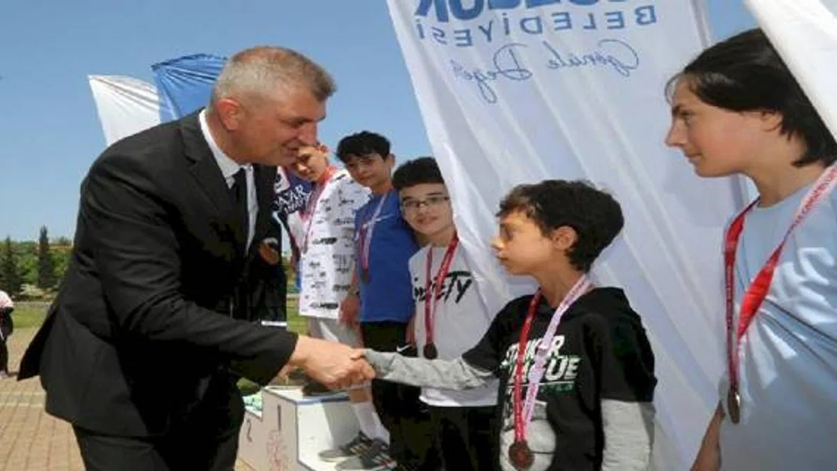 Gölcüklü gençler 19 Mayıs'a koştu