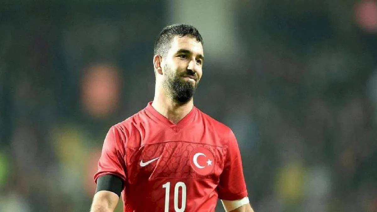 Arda Turan, Türkiye-Hırvatistan maçı öncesi ödüllendirilecek