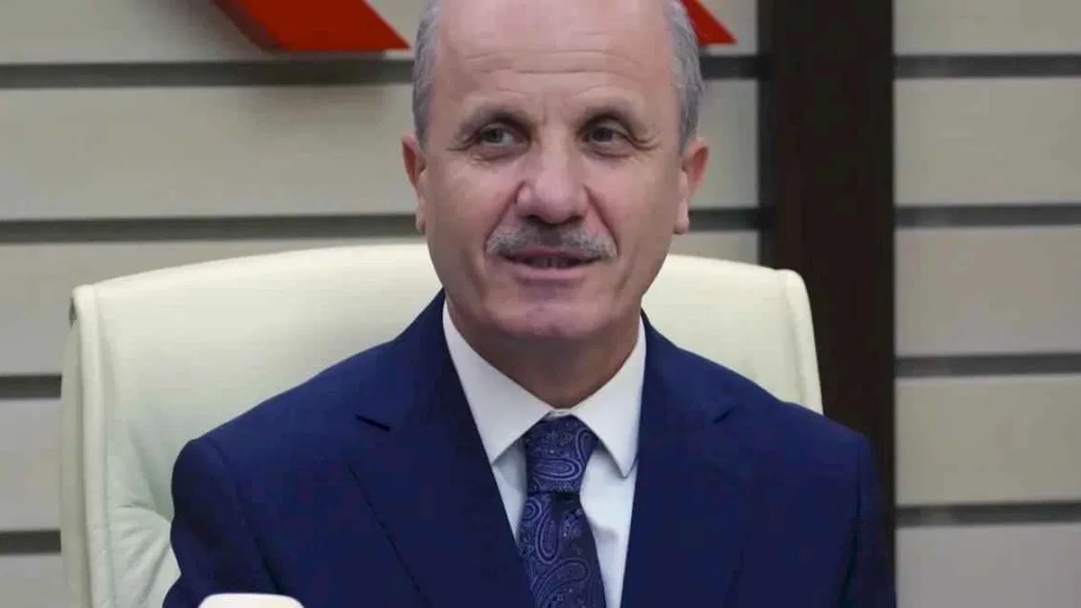 Prof. Dr. Erol Özvar yeniden YÖK Başkanı ve üyesi olarak atandı