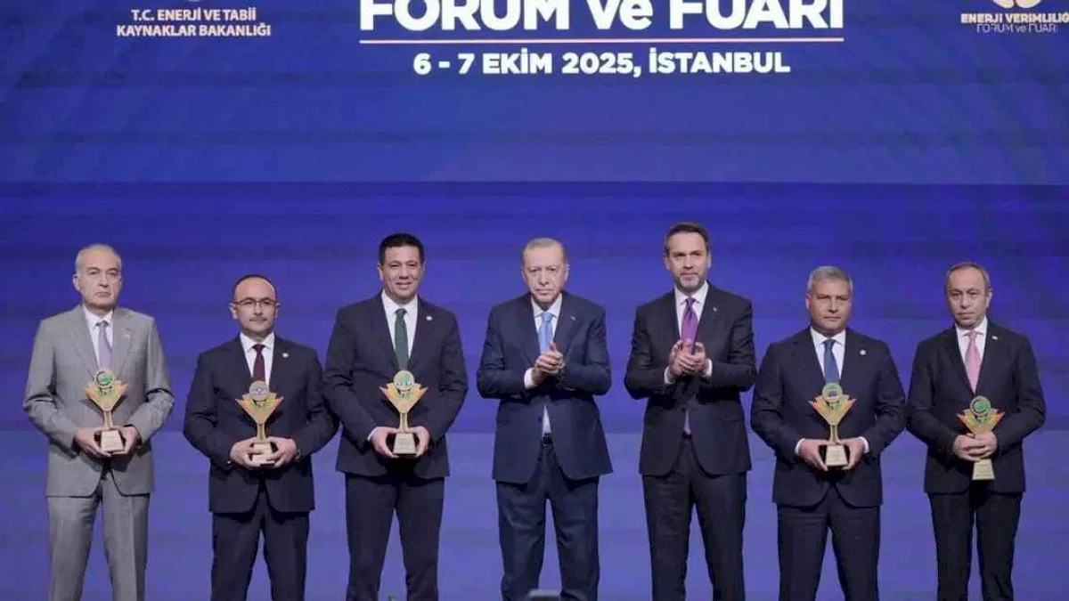 Enerji Verimliliği Alanında Fark Yaratan Sanayi Kuruluşları Ödüllendirildi