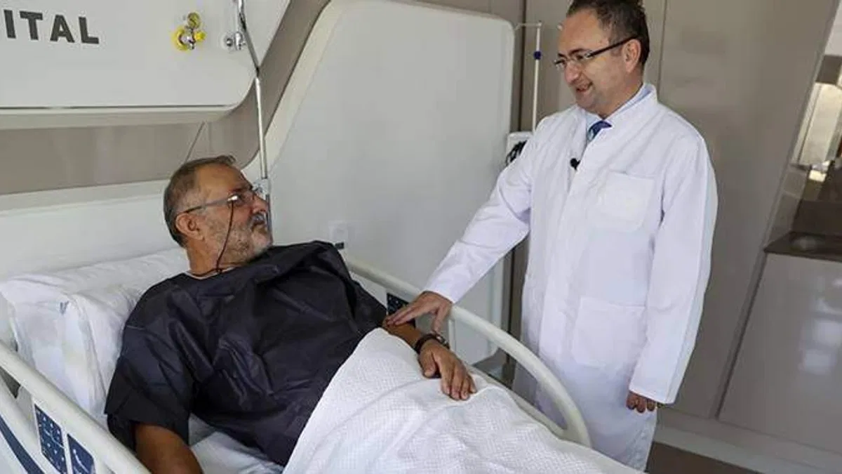 Tuğcu Bakırköy Tekniği'ni İngilizlere öğretti sırada bütün dünya var
