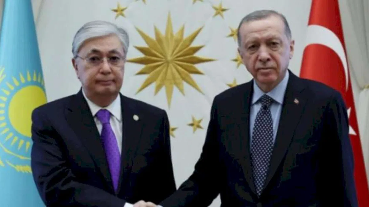 Cumhurbaşkanı Erdoğan, Kazakistanlı mevkidaşıyla görüştü
