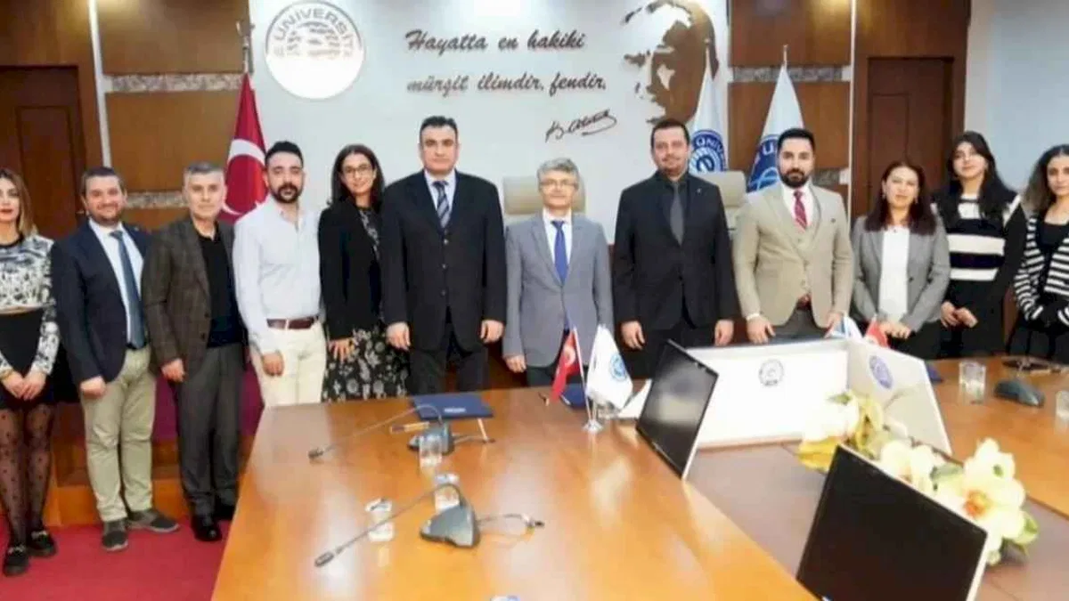 İZTEKNOLOJİ’den öğrencilere kariyer kapısı