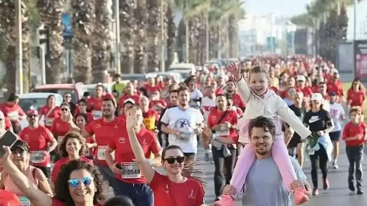Karşıyaka 30. kez Ata'dan Ana'ya koştu!