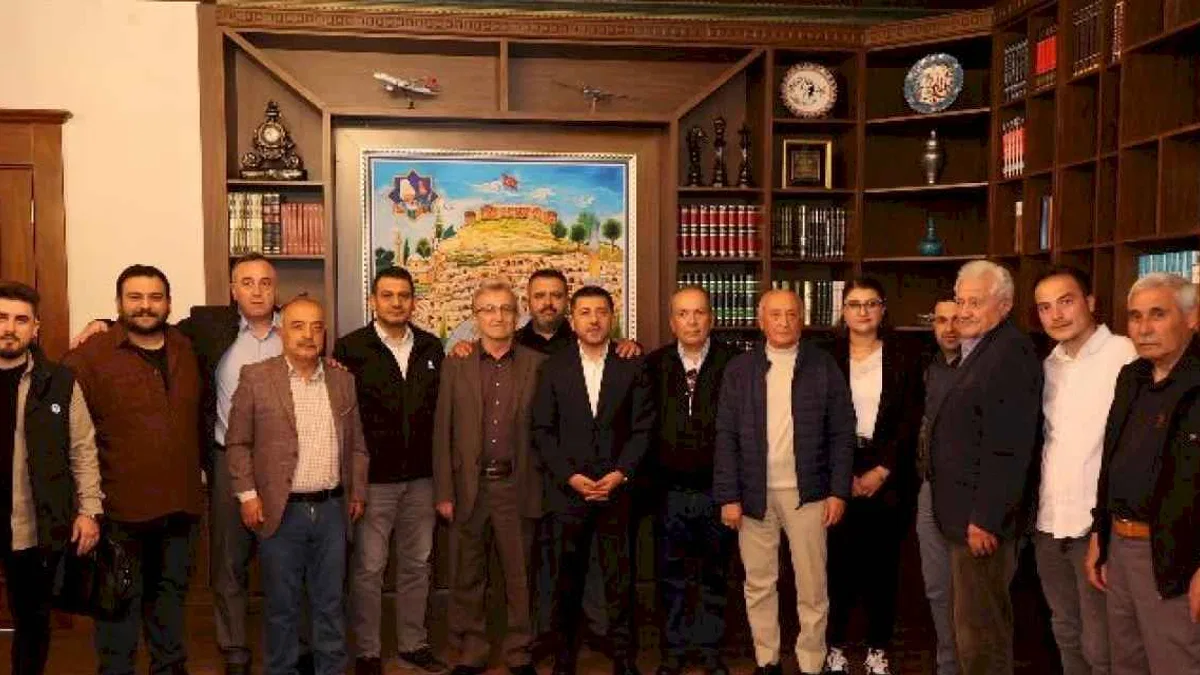 Başkan Arı’ya ziyaretler