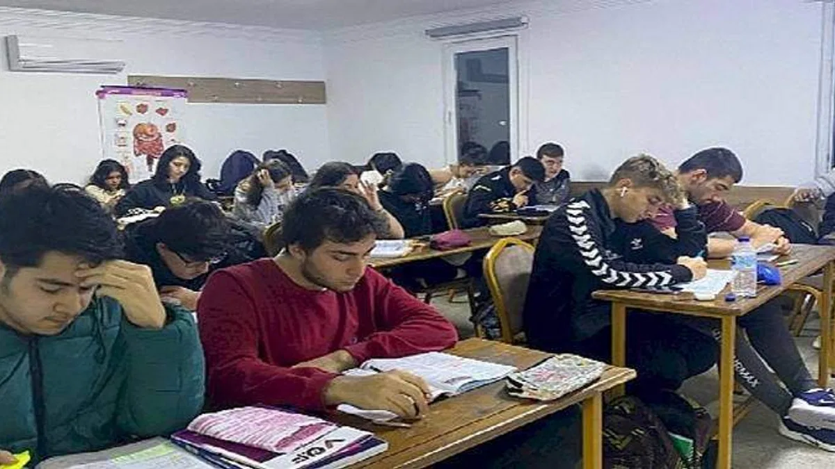 Öğrenciler soru çözüm kampına girdi
