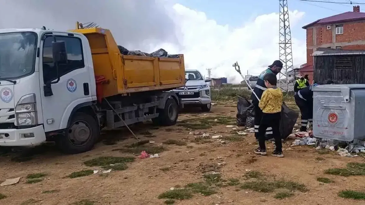 Trabzon'da Kurtdere ve Camiboğazı yaylalarında temizlik