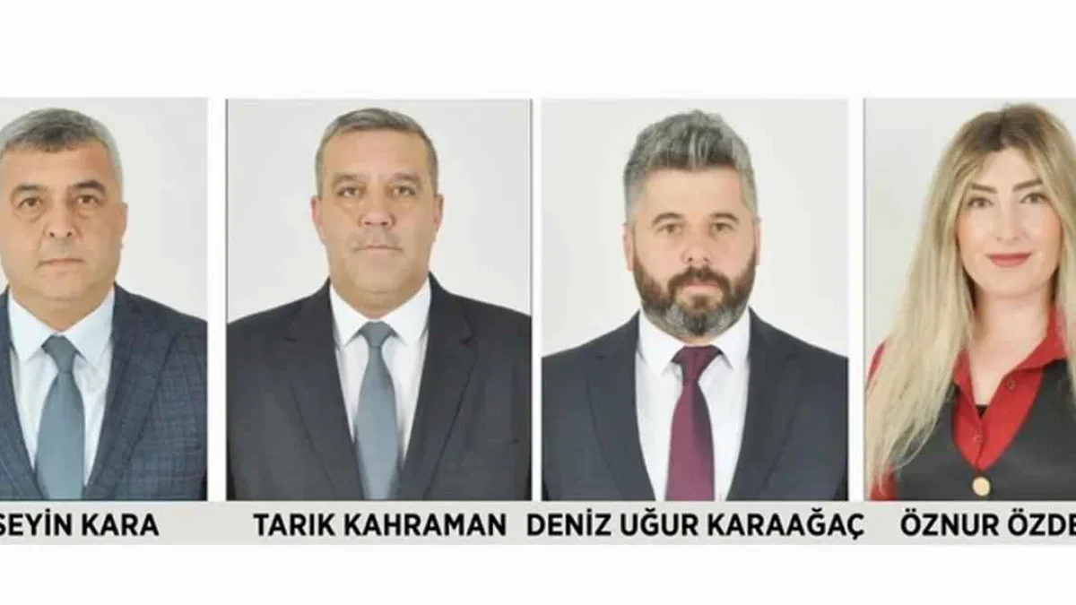 AK Parti Bilecik'te yaprak dökümü