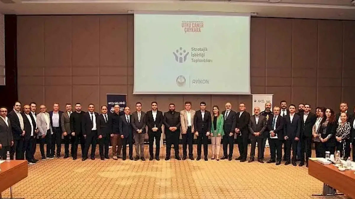Başkan Çaykara Avikon Üyeleriyle Buluştu