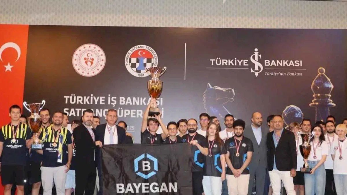 Satranç Süper Ligi'nde yine şampiyon oldu