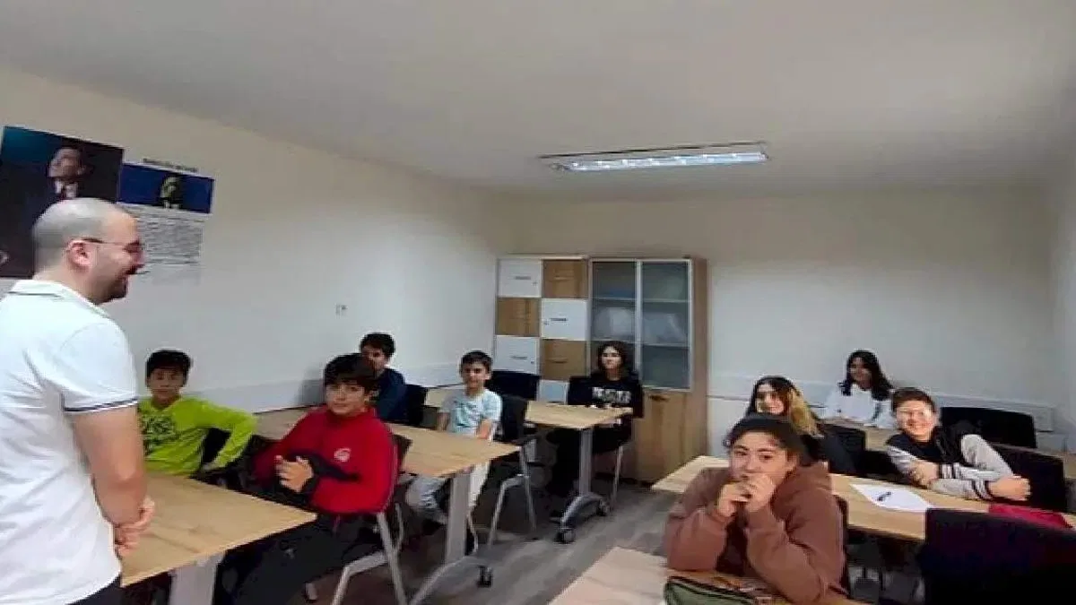 Çankaya Belediyesinden Öğrencilere Eğitim Desteği