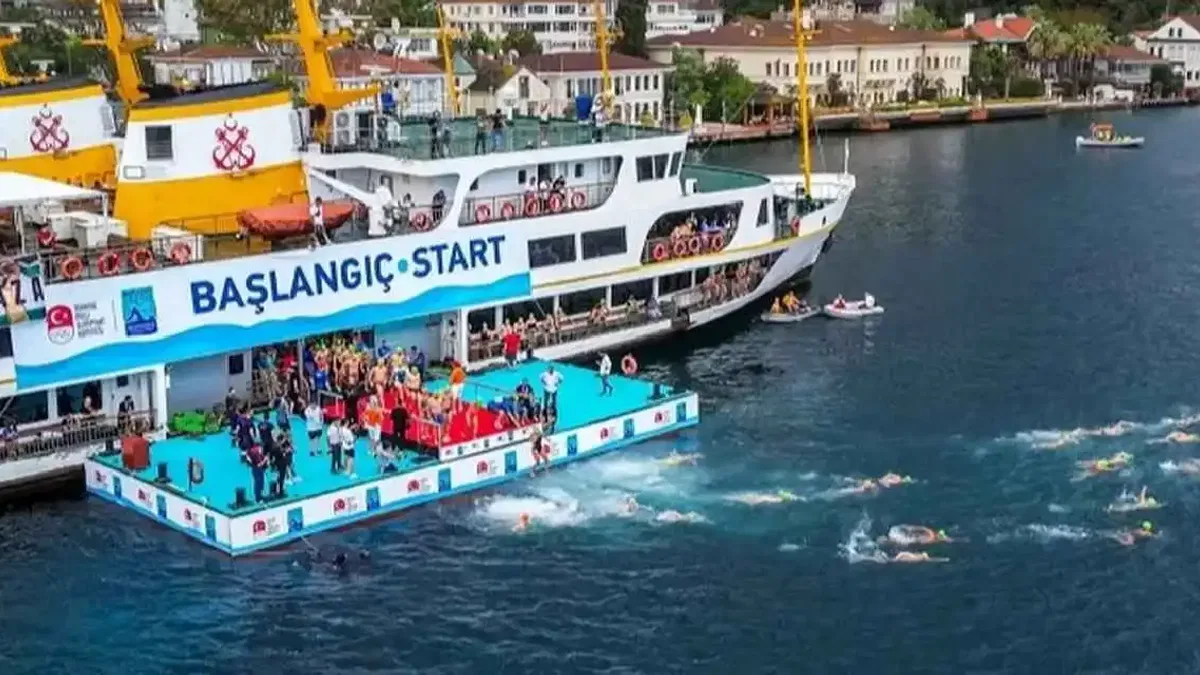 Boğaziçi Kıtalararası Yüzme Yarışı'na İBB'den destek