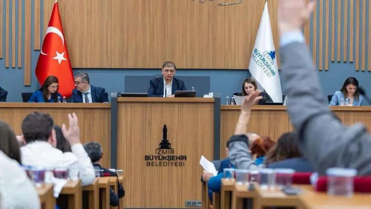Karşıyaka Stadı için beklenen karar meclisten geçti