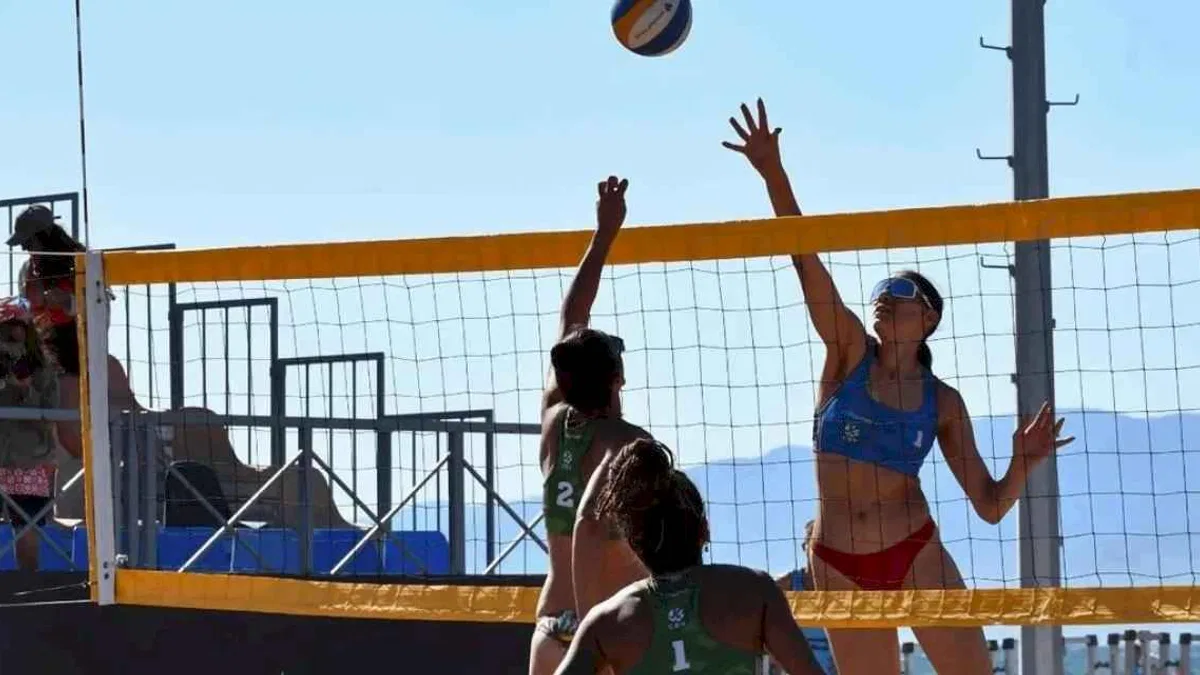 Ören'de play voleybol nefes kesti