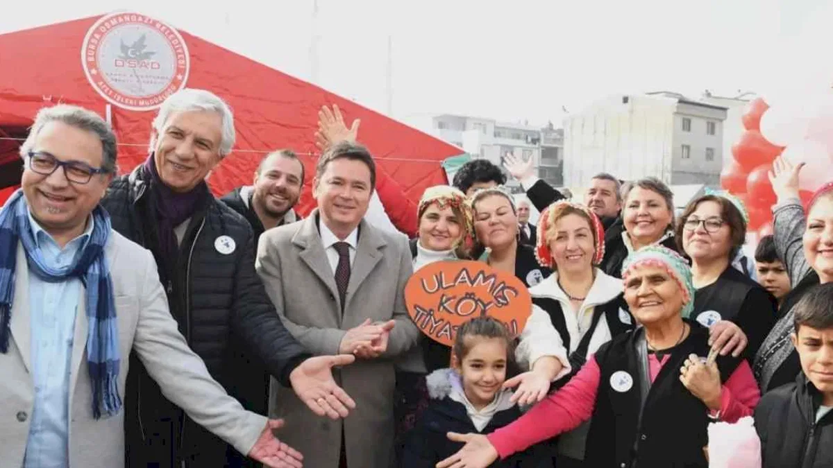 Bursa Osmangazi’de sanat ve kütüphane çadıra taşındı