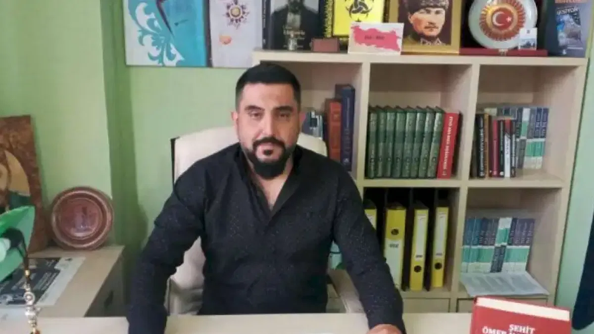 'Vatana ihanet kanunu çıkarılmalı'