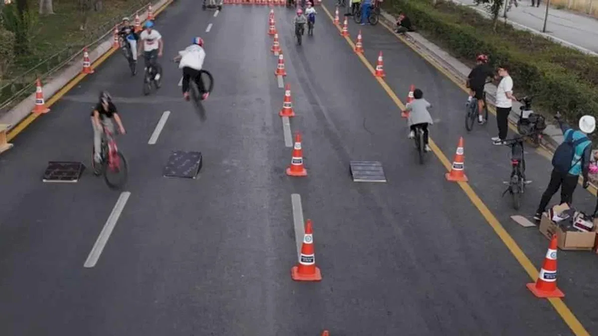 Eskişehir’de “Dünya Otomobilsiz Kent Günü” ilk kez kutlandı