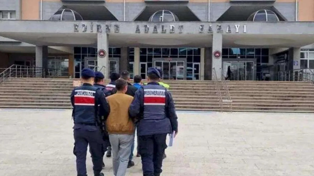 Edirne'de 5 terör örgütü üyesi yakalandı