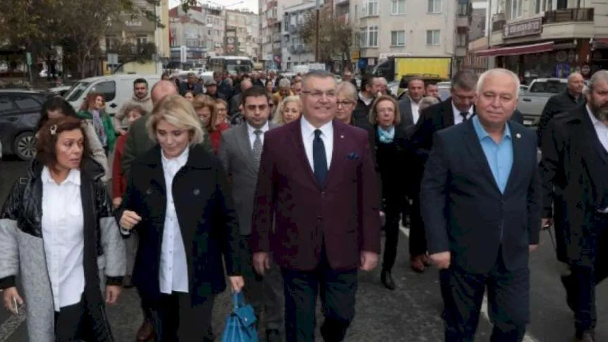 Kesimoğlu: “Yine sizinle yürümek istiyorum, benimle bu yolculuğa var mısınız?”