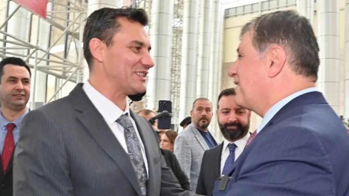 Başkan Zeyrek, Uluslararası Doğaltaş ve Teknoloji Fuarının açılışına katıldı