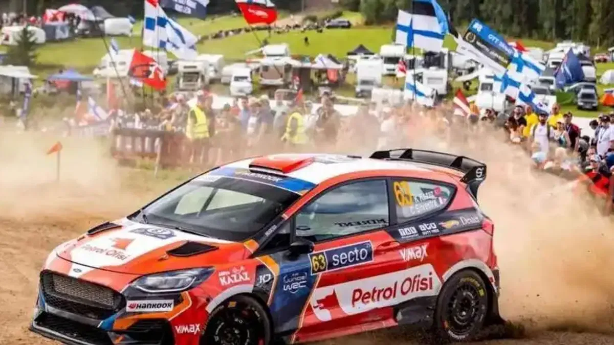 Kerem Kazaz, Finlandiya Rallisi'nden başarıyla döndü