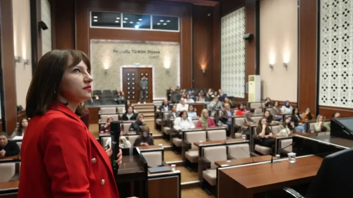 Ankara Keçiören Belediyesi’nden kadın sağlığı semineri