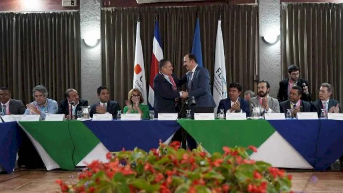 UCLG Başkanı Altay Latin Amerika belediyelerine seslendi
