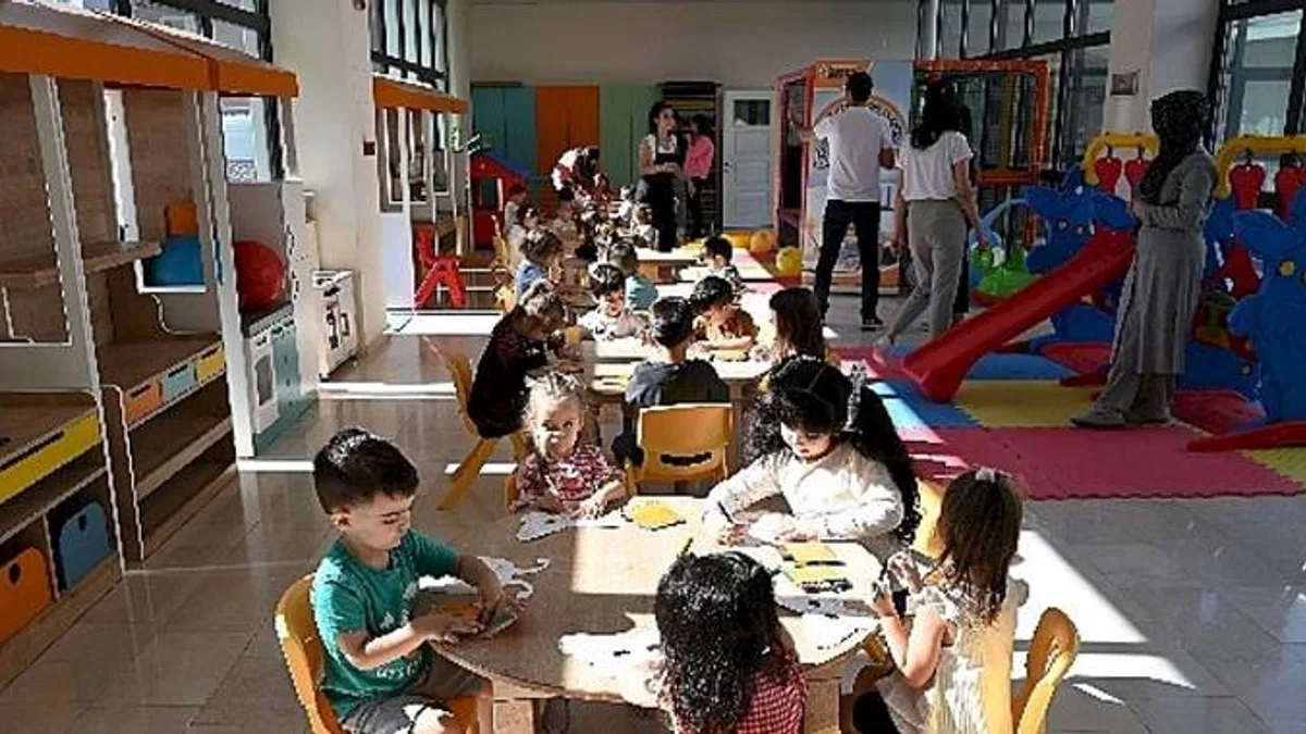Minikler Sokak Hayvanlarıyla Buluştu
