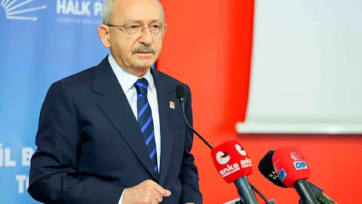 Kılıçdaroğlu il başkanlarına seslendi: Partiden ayrılanlarla tartışmaya girmeyin, sorunlara odaklanın