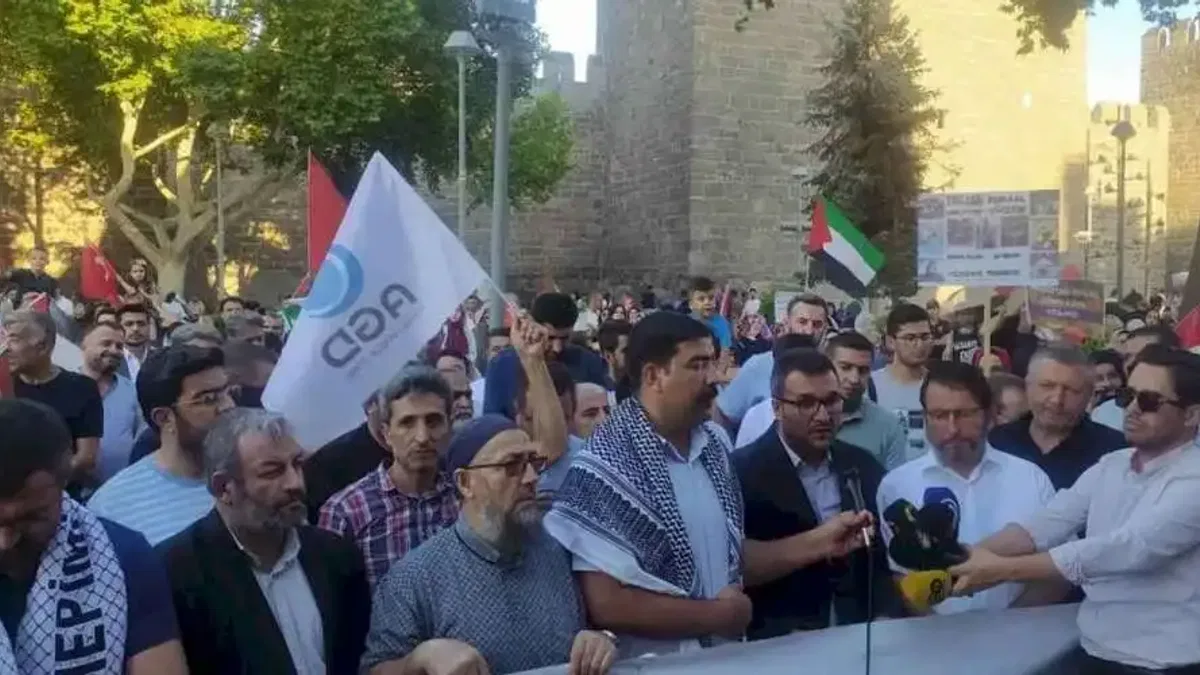 “Liderleri şehit olan bir hareket asla yenilmez”